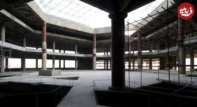 عکس‌هایی دیده‌نشده از درون بلندترین ساختمان کره شمالی