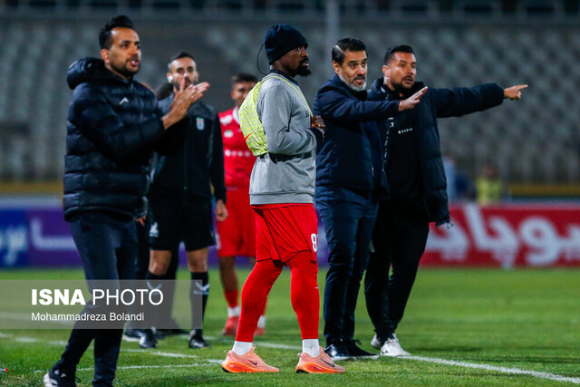 اوریه در آستانه جدایی از پرسپولیس/ اوسمار به دنبال مدافع راست