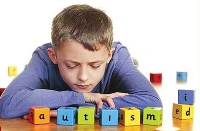 افتتاح اولین مدرسه اختصاصی اوتیسم کشور، بزودی/افزایش آمار دانش‌آموزان اوتیسم در استان