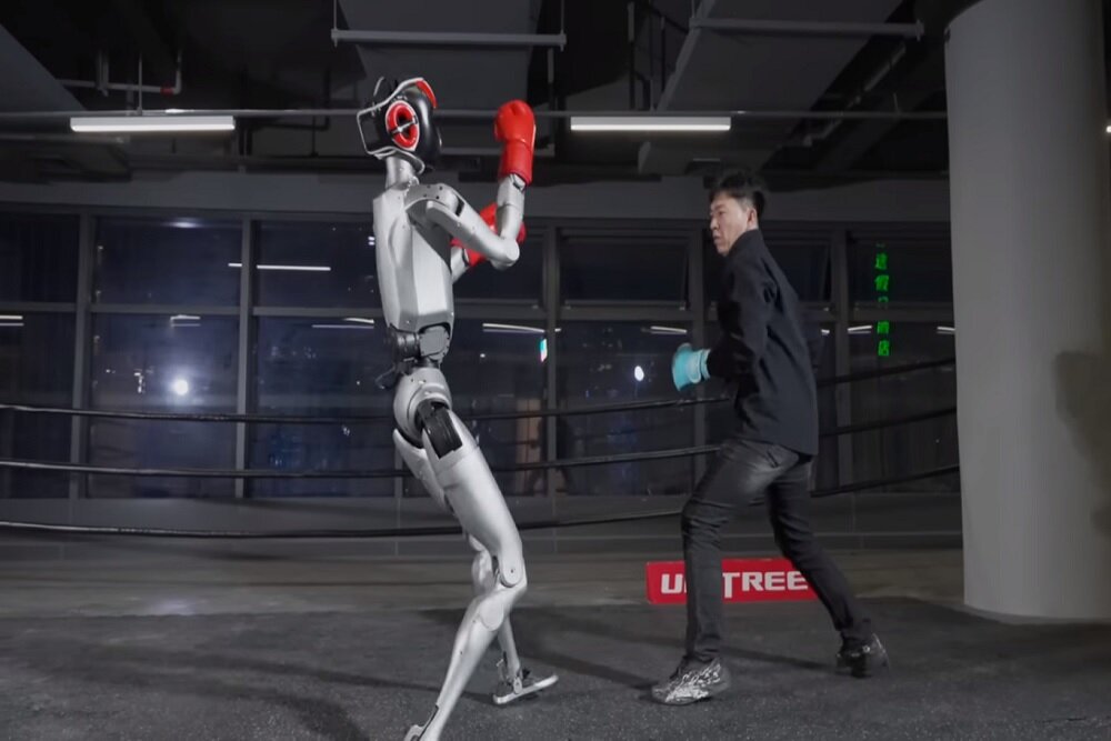 مبارزه یک ربات انسان‌نما با سازنده‌اش!