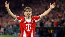 تاریخ‌سازی کارل و یامال در لیگ قهرمانان اروپا