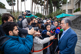 محمدرضا ظفرقندی، وزیر بهداشت، درمان و آموزش پزشکی در حاشیه جلسه هیات دولت - ۱۹ آذر