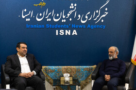 ابوالفضل نجارزاده، مدیرعامل بانک ملی و محمدعلی نادعلی‌زاده، مدیرعامل ایسنا