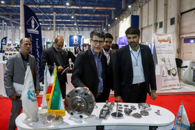 سعید احمدی، سرپرست دانشگاه ملی مهارت خراسان رضوی در دومین روز نمایشگاه پژوهش و فناوری - مشهد