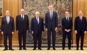 رایزنی محمود عباس و پادشاه اسپانیا درباره تحولات قضیه فلسطین