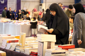استقبال مردم از نمایشگاه کتاب کرمانشاه