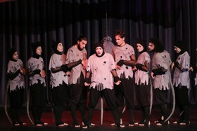 اجرای نمایش جلسه موش‌ها از کشور ارمنستان در جشنواره بین‌المللی تئاتر کودک و نوجوان همدان