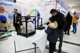 نمایشگاه هفته پژوهش و فناوری استان کرمان