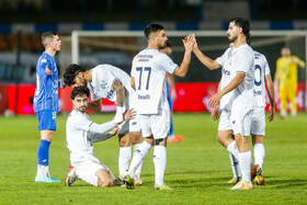 هفته سیزدهم لیگ برتر فوتبال ایران؛ استقلال تهران - ملوان بندر انزلی