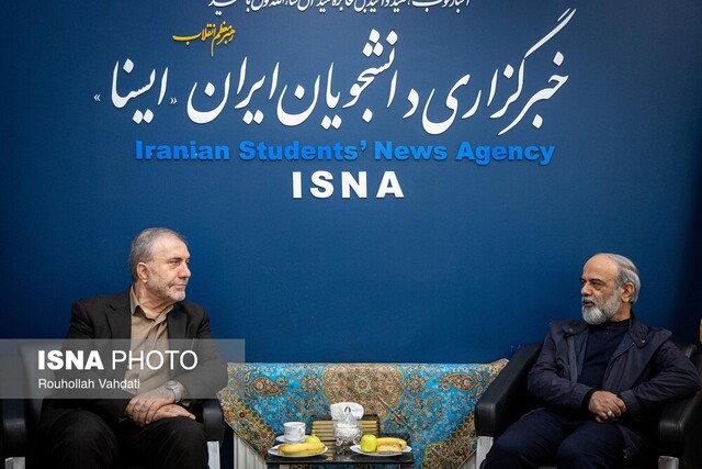 بازدید دبیر کل ستاد مبارزه با موادمخدر از ایسنا