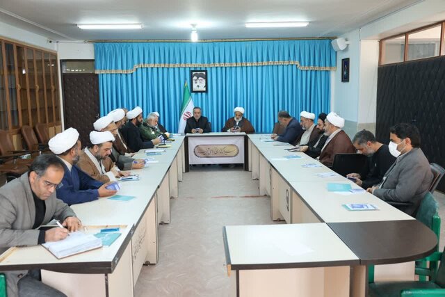 استاندار خراسان جنوبی: رمز اثرگذاری آیین معنوی اعتکاف، جذب هدفمند جوانان است