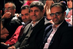 سید ضیا هاشمی به تئاتر شهر آمد