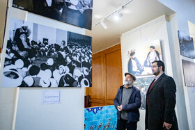 بازدید محمدعلی نادعلی‌زاده» مدیرعامل خبرگزاری دانشجویان ایران (ایسنا) از نگارخانه روح‌الله در آخرین روز هفته فرهنگی بر آستان آفتاب - خمین