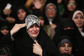 دیدار هزاران نفر از مداحان و ستایشگران اهل بیت(ع) با مقام معظم رهبری