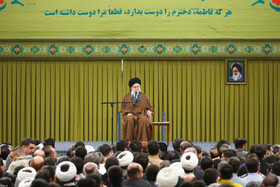 دیدار هزاران نفر از مداحان و ستایشگران اهل بیت(ع) با مقام معظم رهبری