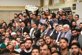 دیدار هزاران نفر از مداحان و ستایشگران اهل بیت(ع) با مقام معظم رهبری