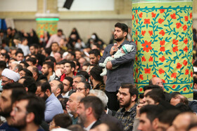 دیدار هزاران نفر از مداحان و ستایشگران اهل بیت(ع) با مقام معظم رهبری