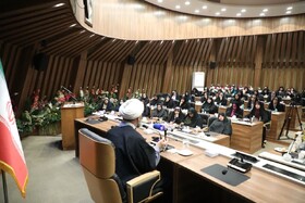 تصویری که غرب از زن ارائه می‌کند هیچ نسبتی با شأن و منزلت آنان ندارد