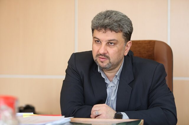 قول مساعد معاون وزیر نیرو برای تامین برق پایدار کارخانجات فروسیلیس ملایر