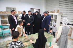 استاندار قم: «شاددُخت» الگوی موفق هم‌افزایی برای تقویت ارتباط نسل‌هاست