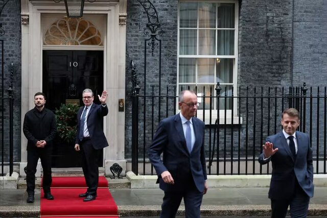 واقعیت اعطای «امتیاز دردناک» توسط زلنسکی در «دونباس»