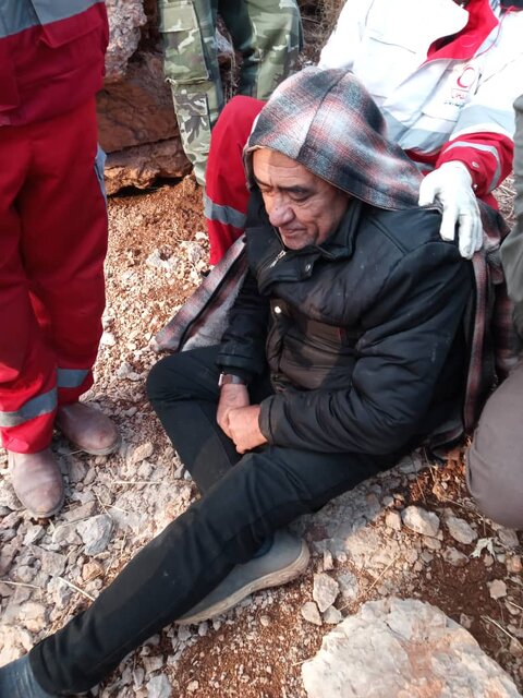 راننده اتوبوس واژگون شده تهران به یاسوج دقایقی پیش زنده پیدا شد