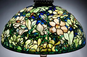 چراغی که چند میلیون‌ دلار فروخته شد