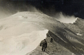 سرّی‌ترین رخداد اتمی جهان؛ گم شدن یک دستگاه هسته‌ای در بلندترین کوه جهان