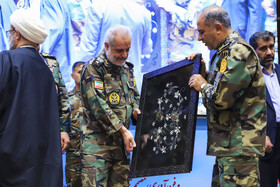 مراسم تکریم و معارفه فرمانده قرارگاه منطقه‌ای جنوب‌شرق نزاجا - کرمان