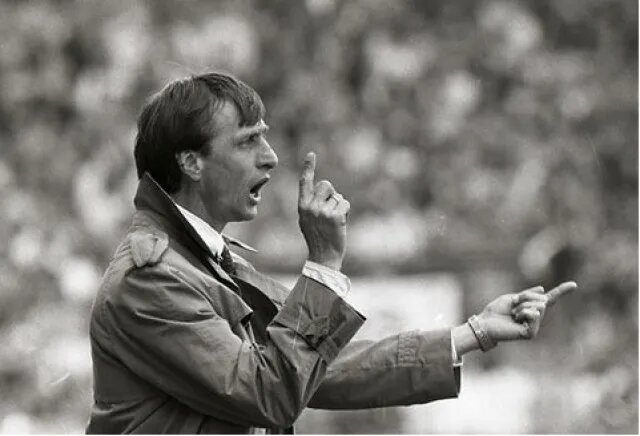 یوهان کرویف؛ معمار انقلابی که فوتبال مدرن را شکل داد