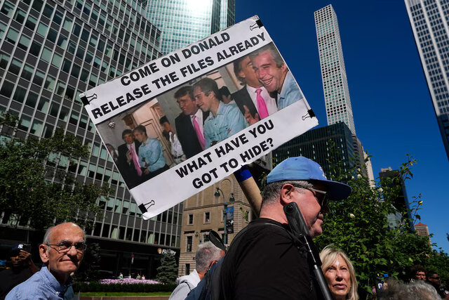 بدبینی گسترده آمریکایی‌ها به نحوه برخورد ترامپ با پرونده اپستین