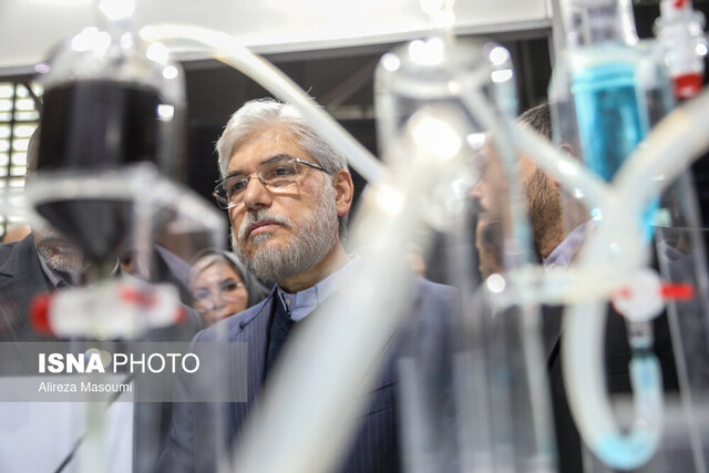 انتقاد وزیر علوم از عدم اختصاص سهم پژوهش از تولید ناخالص داخلی