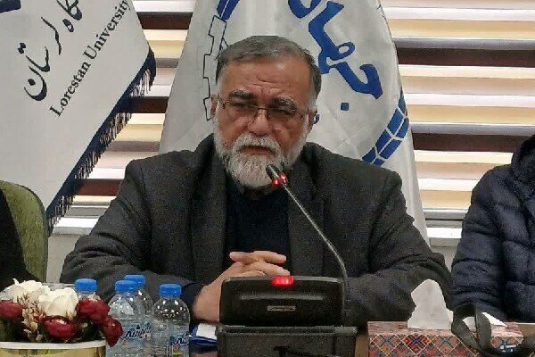 معاون استاندار لرستان: مناظرات دانشجویی سبب خودباوری و احترام می‌شود