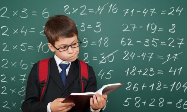 از کودکان باهوش خود ویترین نسازید