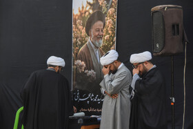 مراسم وداع با پیکر آیت الله سید محمد شاهچراغی در حوزه علمیه سمنان