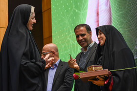 در حاشیه آیین امضای تفاهم‌نامه گروه فولاد مبارکه و کمیته امداد امام خمینی(ره)