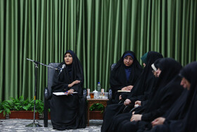 دیدار جمعی از بانوان خبرنگار با آیت‌الله علم‌الهدی - مشهد