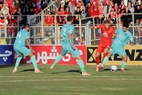 هفته چهاردهم لیگ برتر فوتبال ایران؛ تراکتور - پیکان