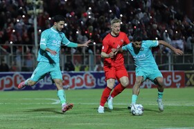 هفته چهاردهم لیگ برتر فوتبال ایران؛ تراکتور - پیکان