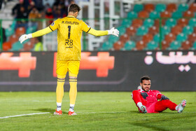 هفته چهاردهم لیگ‌برتر فوتبال ایران؛ پرسپولیس - آلومینیوم