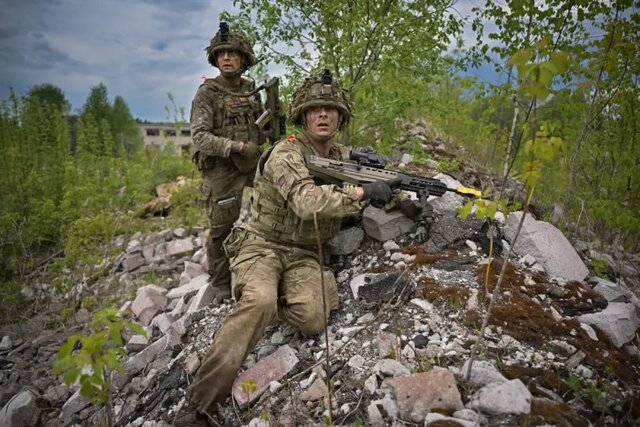 فرمانده سابق ناتو خواستار بازدارندگی نظامی مؤثر بریتانیا شد