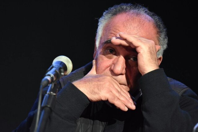 حزب من، دوربین من است