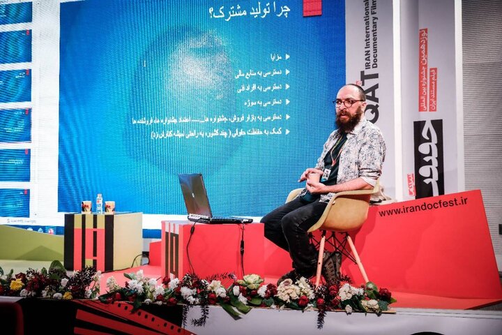 حاشیه نگاری بر روزهای پایانی حقیقت