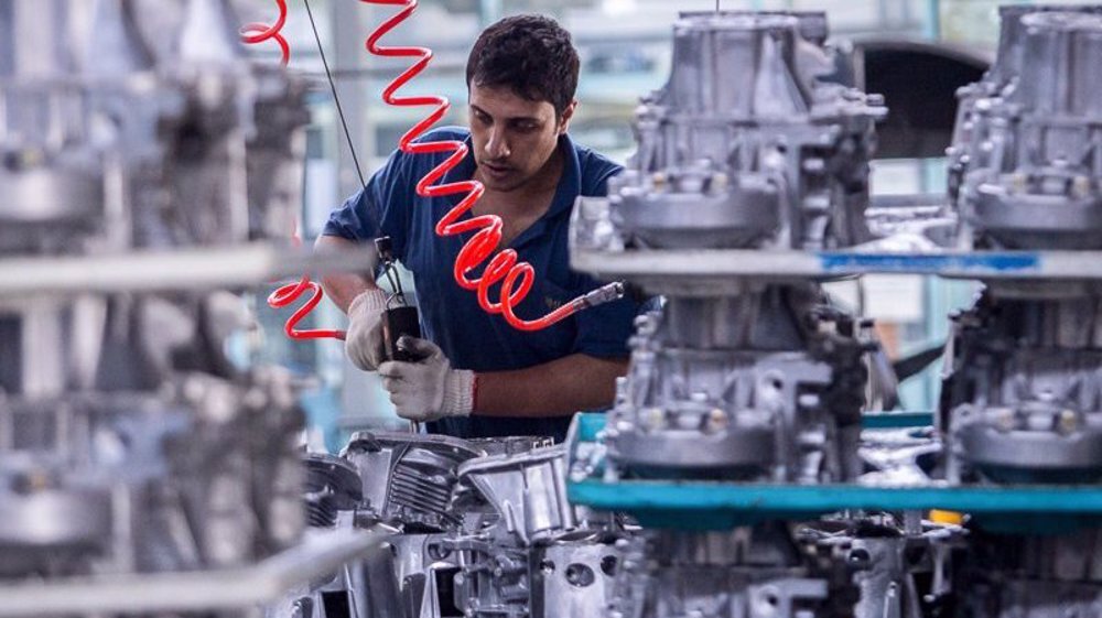 ICCIMA: Iran’s PMI slips 0.8 points to 49.8 in November