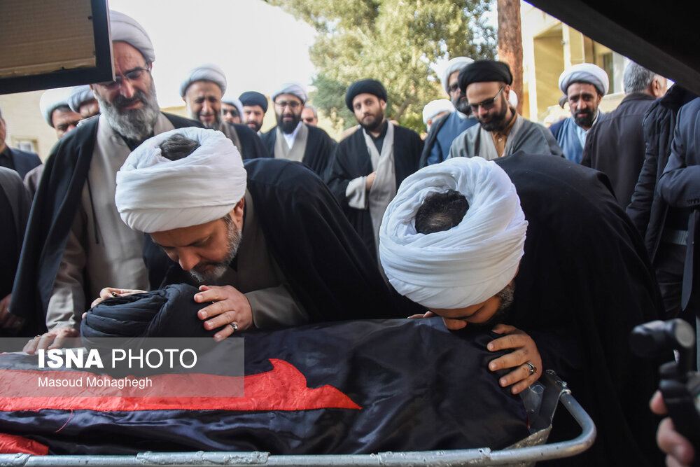 مراسم وداع با پیکر «آیت الله سید محمد شاهچراغی» - سمنان