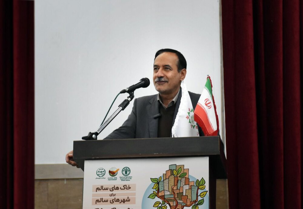 معاون وزیر جهاد کشاورزی: پایش سراسری خاک کشور تا ۲ سال آینده کامل میشود