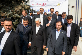 بازدید محمدرضا عارف، معاون اول رییس جمهور از نمایشگاه ایران ساخت