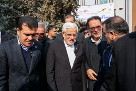 بازدید محمدرضا عارف، معاون اول رییس جمهور از نمایشگاه ایران ساخت