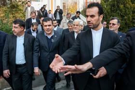 بازدید محمدرضا عارف، معاون اول رییس جمهور از نمایشگاه ایران ساخت