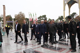 سفر یکروزه اسکندر مومنی، وزیر کشور به استان گلستان - غبار روبی مزار شهدا امام زاده عبدالله گرگان